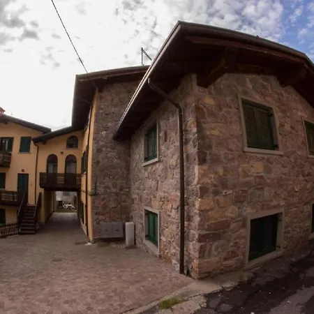 Caselaquiete Valcamonica Angolo Terme
