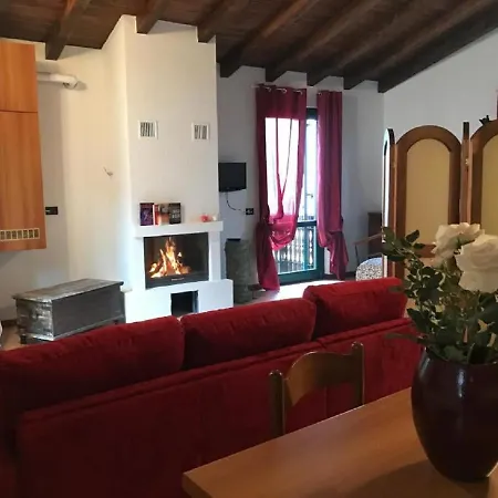 Caselaquiete Valcamonica * Angolo Terme